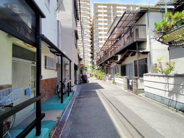 鶴見区今津南３丁目中古戸建の前面道路含む現地写真