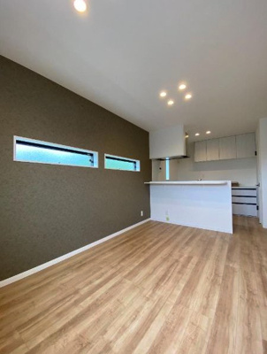 【居間・リビング】 | 済証有！劣化対策等級取得！2022年築、豊中市の一棟収益アパート