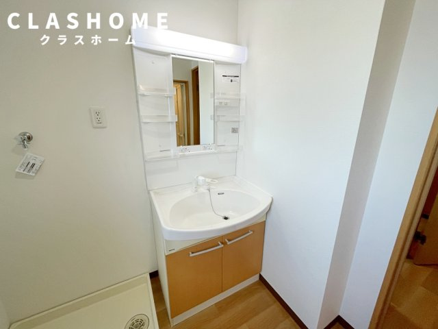 グリーンパーク西端　　刈谷市近郊の賃貸ならクラスホーム刈谷の独立洗面台|同物件の別部屋になります。