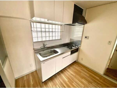 【キッチン】 | サンシャイン三津屋