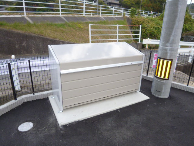 倉敷市児島稗田町のアパートのその他共用部分|敷地内ゴミステーション