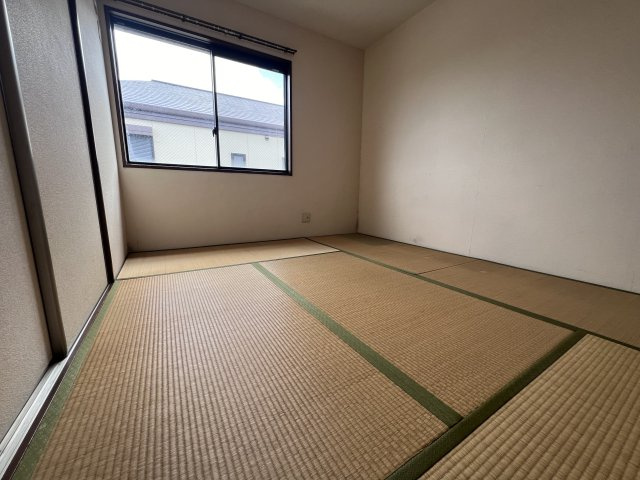 フォーレス緑が丘Aの寝室