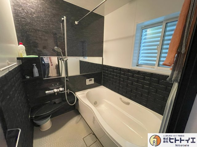 八女市川犬中古戸建の浴室