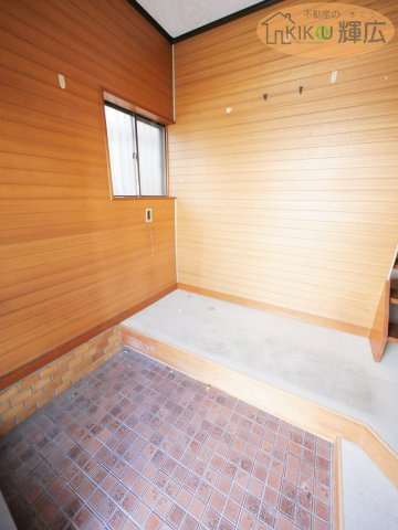 【玄関】 | 加古川市野口町長砂　中古戸建