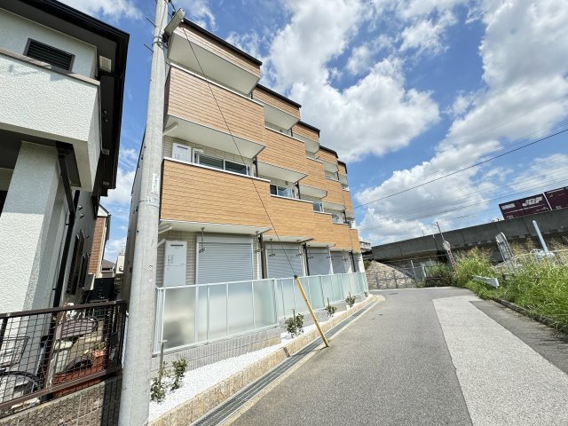 メグリオ新松戸 の外観