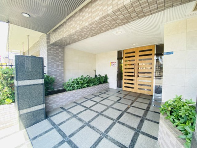 【エントランス】 | シャロール川崎 | エントランス