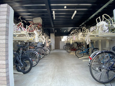 【その他共用部分】 | シャロール川崎 | 駐輪場