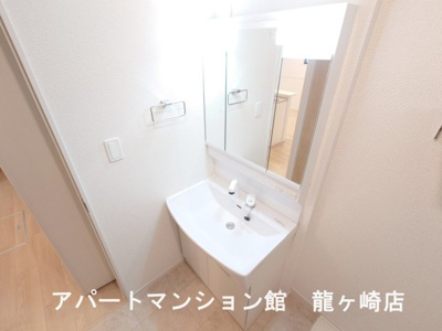【独立洗面台】 | ベル　フルールⅠ