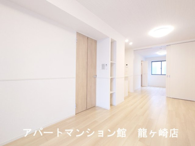 【居間・リビング】 | ベル　フルールⅠ