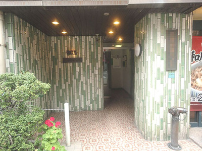 【エントランス】 | 三恵池袋ハイツ | 清潔なエントランスです