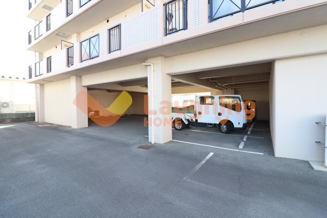 パストラールハイムの駐車場