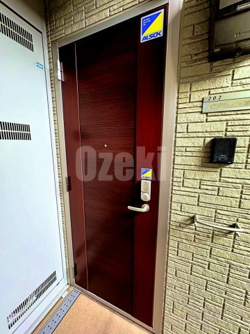 OTT's HIRO Ⅲ Ｂ棟の玄関|弊社ホームページに写真がたくさんあります♪