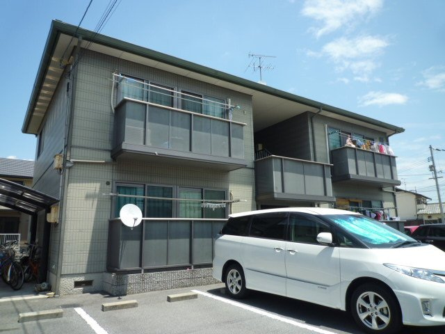 倉敷市平田のアパートの外観