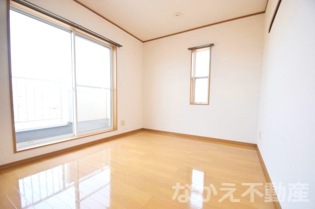 【寝室】 | 開放的な寝室です