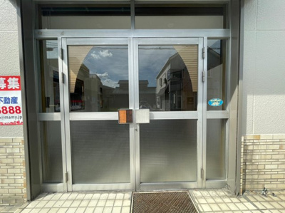 【玄関】 | 城東町店舗事務所