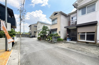 【前面道路含む現地写真】 | 《ローンの事やお家探しのご相談は（株）ゆいホームにお任せ下さい。ちょっとした疑問にも解りやすくお応えします。》お気軽にどうぞ(^^)/