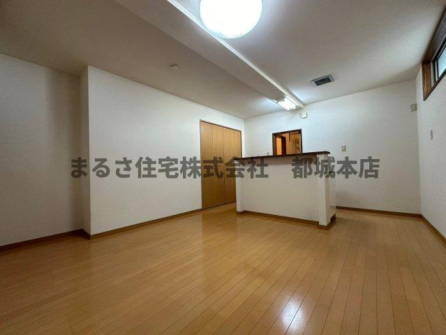 アイコーポ中原の居間・リビング