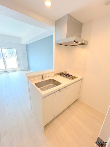 Alivis北梅田　仲介手数料無料のキッチン