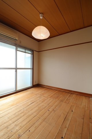 富久ビルの居間・リビング