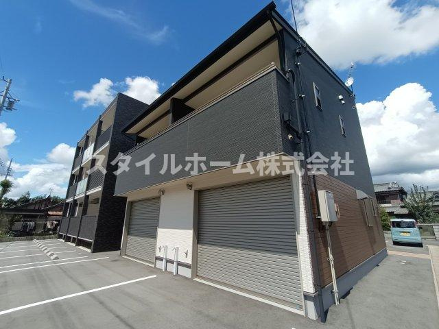 ホーク　ウィングス