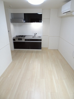 【居間・リビング】 | ファーストプレイス