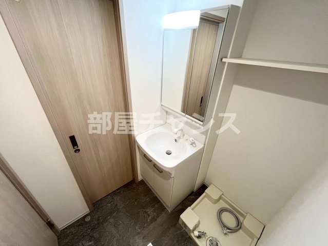 パインスコッチの独立洗面台