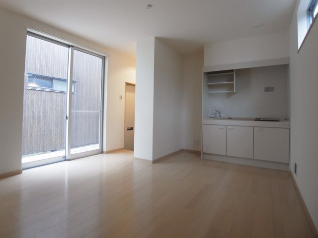 フラッツ28の居間・リビング