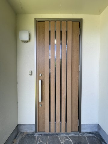 【玄関】 | 西区姪の浜２丁目　戸建て