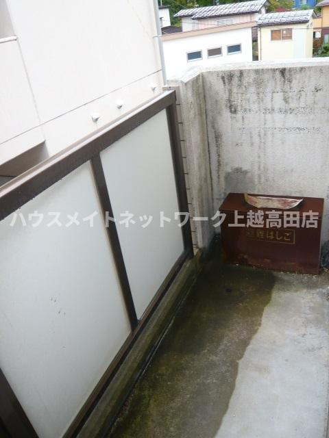 ベロウ栄のバルコニー|バルコニー