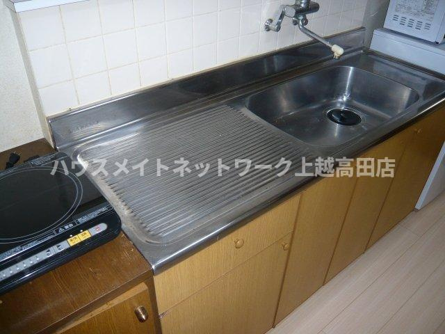 ベロウ栄のキッチン|キッチン