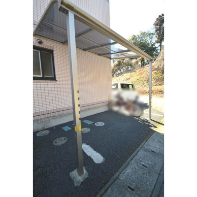 【その他共用部分】 | レジデンス桜 | 駐輪場