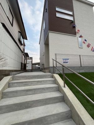 【外観】 | 神戸市西区北山台3丁目　新築戸建　仲介手数料無料！ | 外はこのようになっています