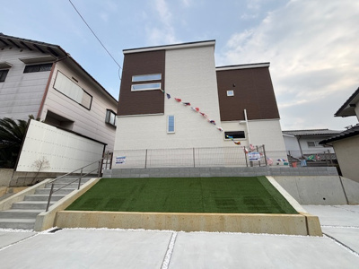 【外観】 | 神戸市西区北山台3丁目　新築戸建　仲介手数料無料！ | 外観もきれいです