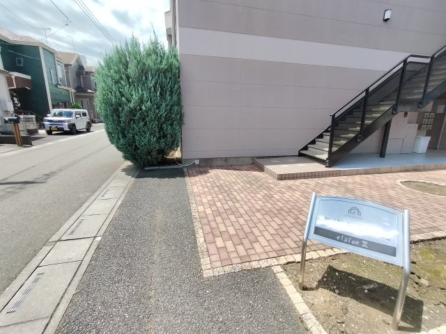エルシオンⅢのエントランス