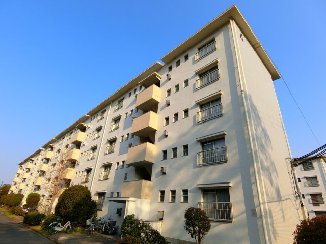 公団狭山住宅4号棟