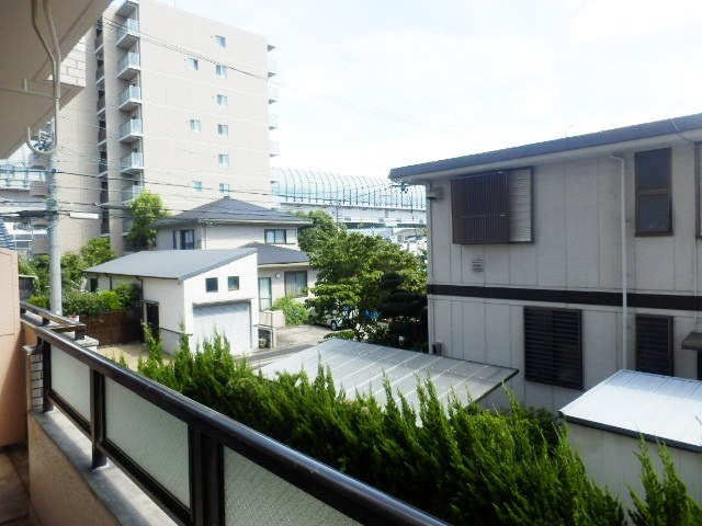 メゾン平中のバルコニー