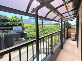 【バルコニー】