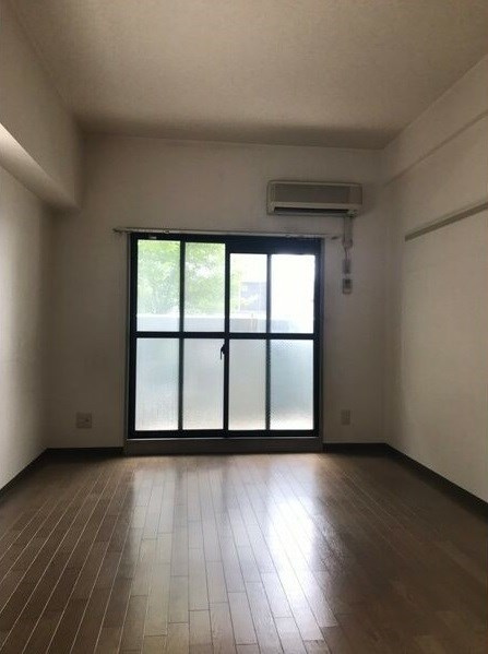 ジョイフル原南の居間・リビング