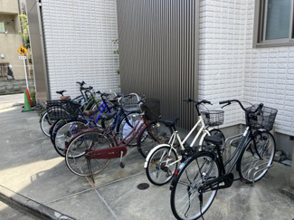 【その他共用部分】 | 駐輪場完備！各世帯1台まで駐輪可能です！