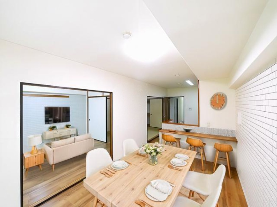 プレジール学園前の居間・リビング|CGで家具等を配置したもので家具等は含まれません。