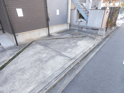 【駐車場】 | シャルムウチヤマ