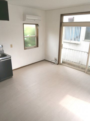 【居間・リビング】 | 田甲貸家