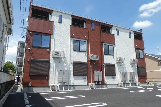 ニューファインシティ