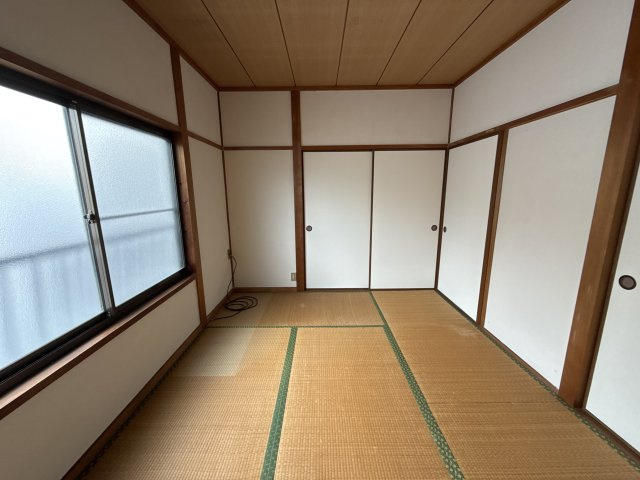 西河野貸家東の子供部屋