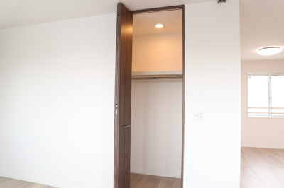 【洋室】 | アートルーム