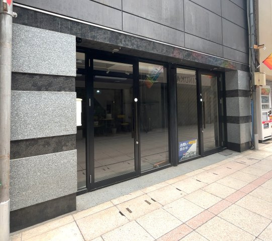 ６３７１６　岐阜市問屋町１丁目店舗