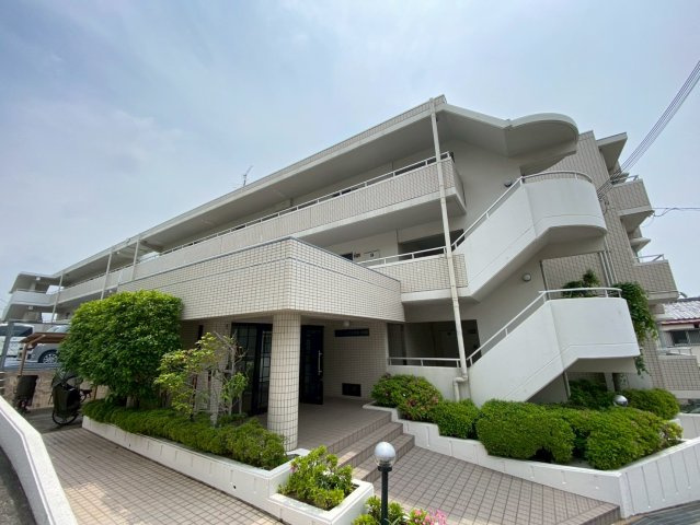 グリーンエクセル甲南の外観