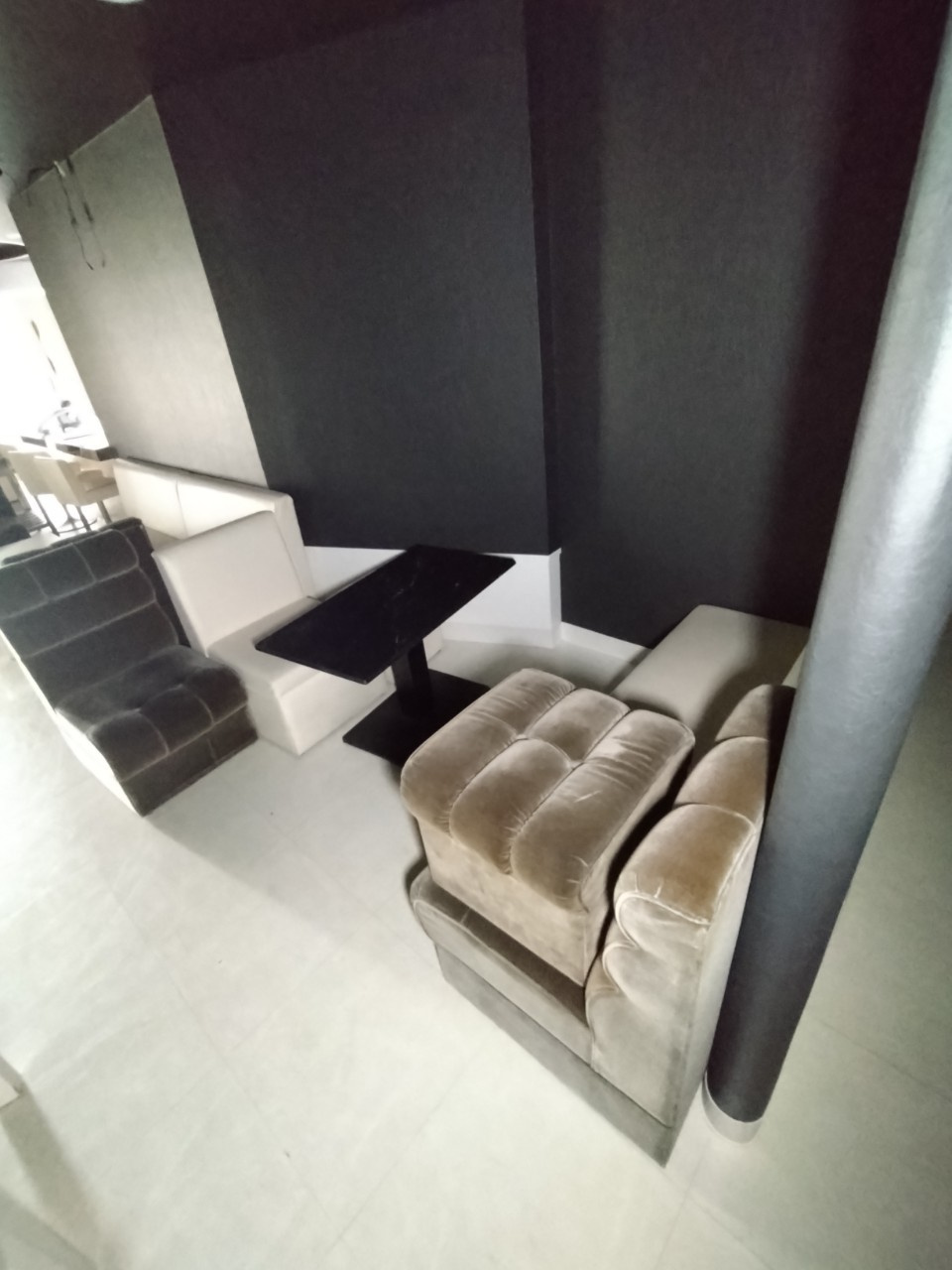 中之島テナント　スタープラザの内装