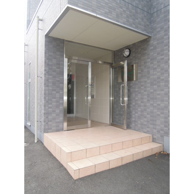 【エントランス】 | ソレアート伊福