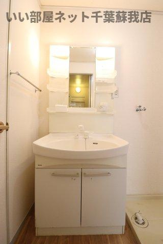 サンモールおゆみ野Ａの洗面所|広い洗面スペース